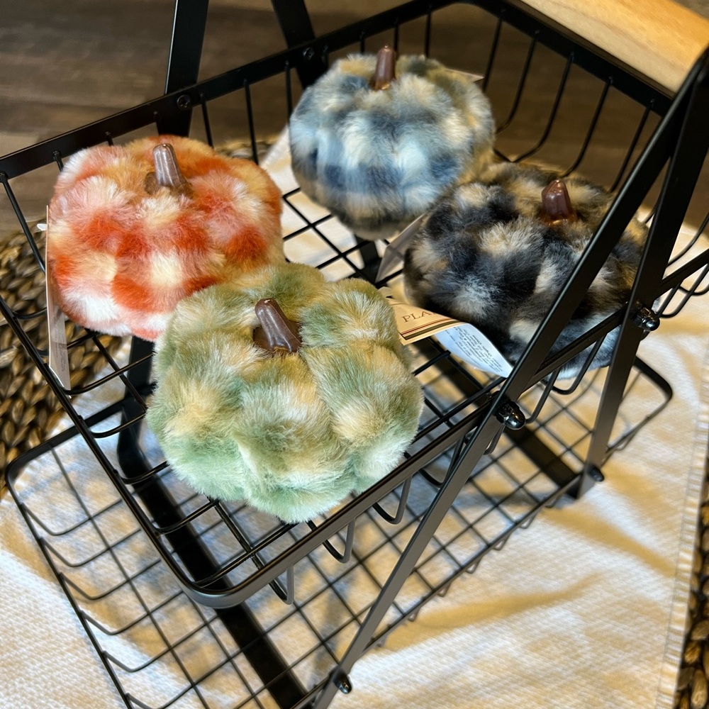 2023 Target Bullseye Plaid Plush Mini Pumpkins - Set of 4